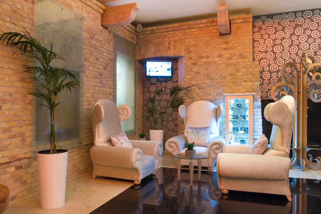 Iberostar Grand Будапеща Екстериор снимка